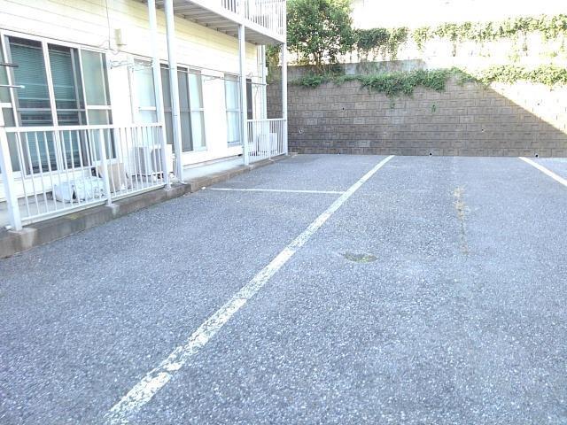 4/10 駐車場