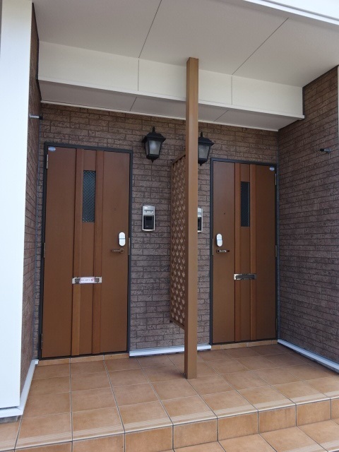 13/20 エントランス