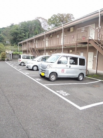 14/19 駐車場