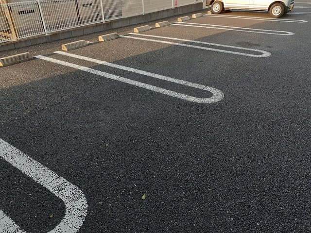 14/20 駐車場