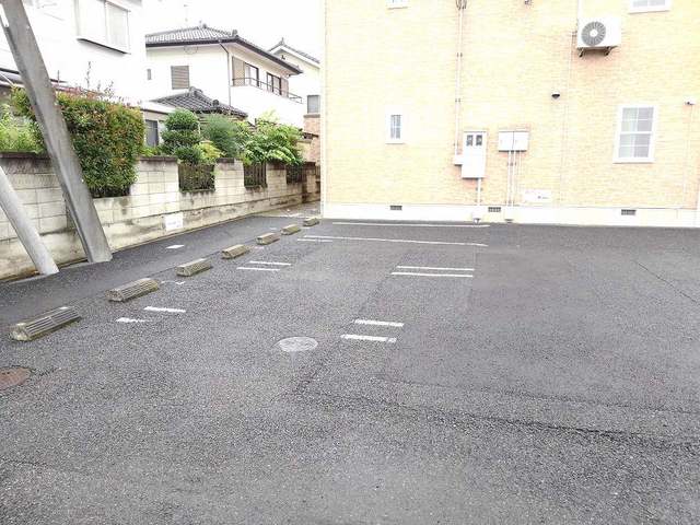2/8 駐車場