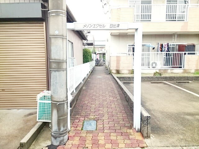 13/21 エントランス