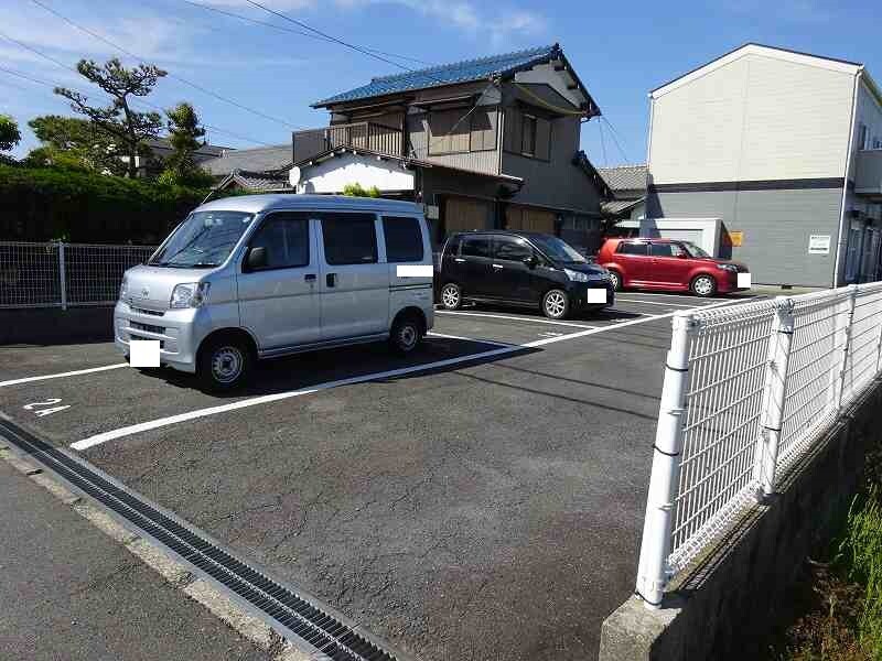 14/22 駐車場