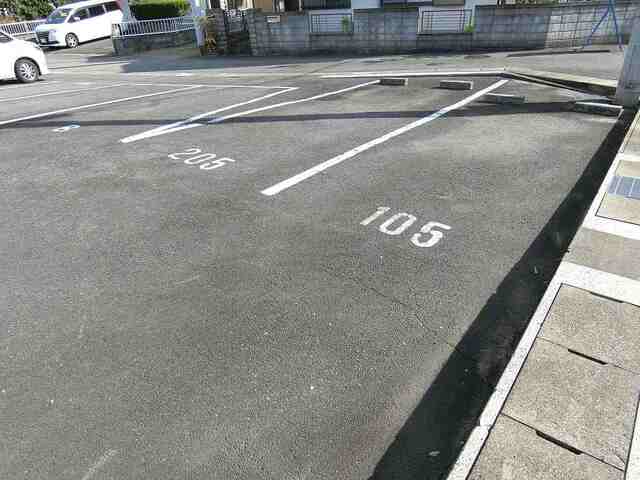 14/20 駐車場