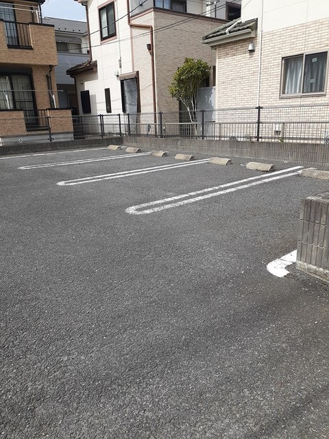 14/20 駐車場