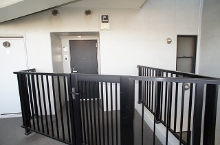 14/22 エントランス