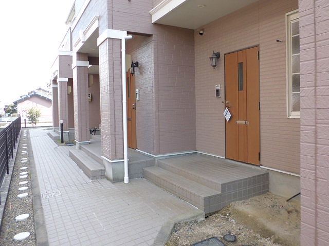 13/20 エントランス