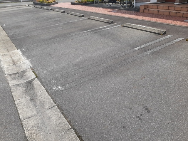 2/8 駐車場