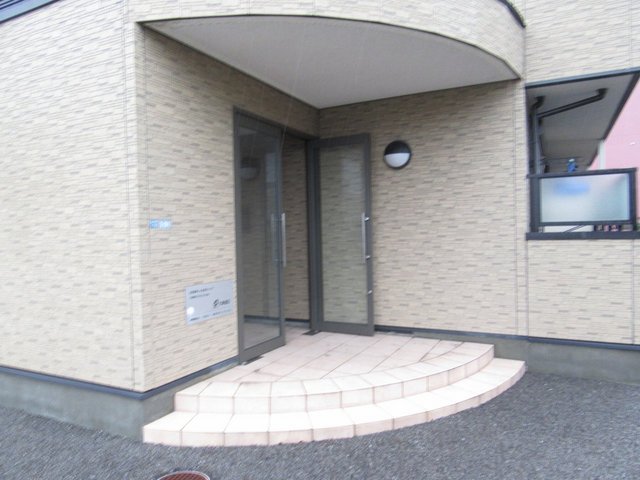 2/8 エントランス