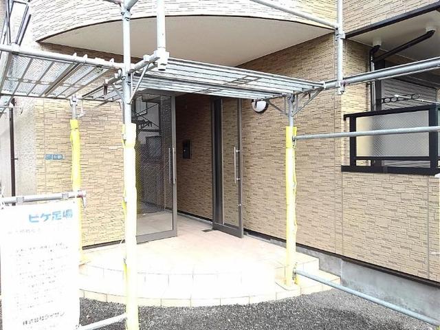 13/20 エントランス