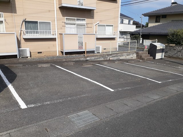 14/20 駐車場