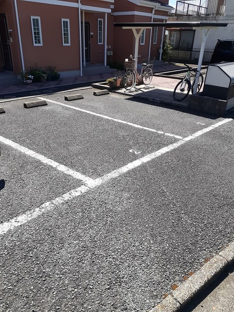 14/20 駐車場