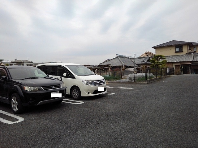 14/20 駐車場