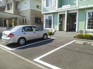 14/20 駐車場