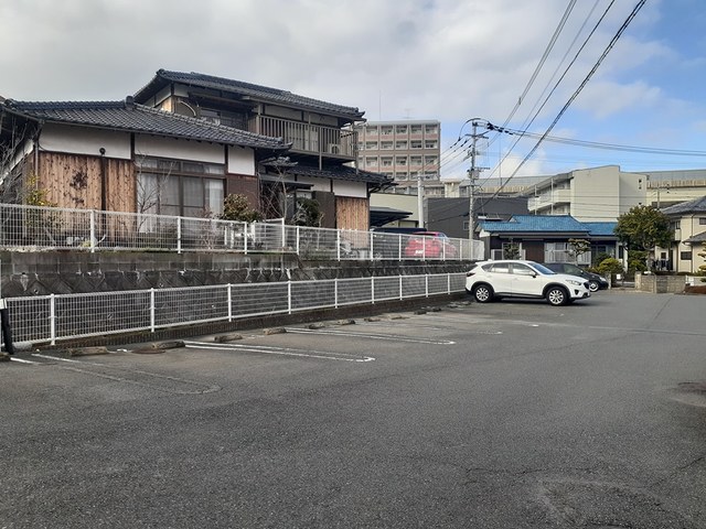 14/20 駐車場