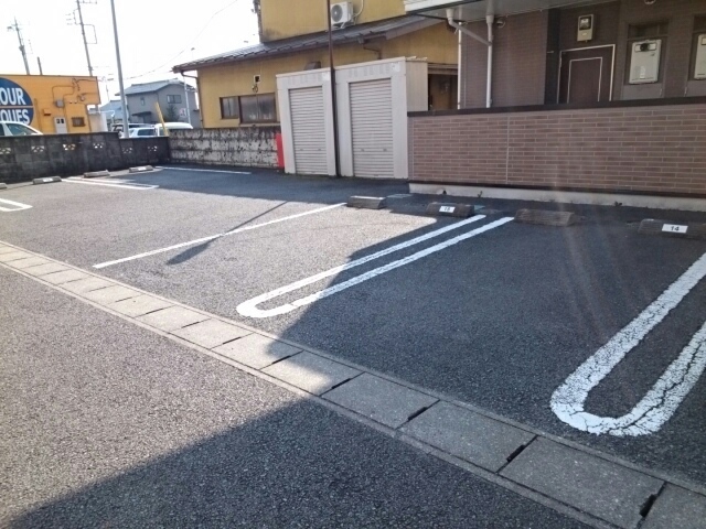 14/22 駐車場