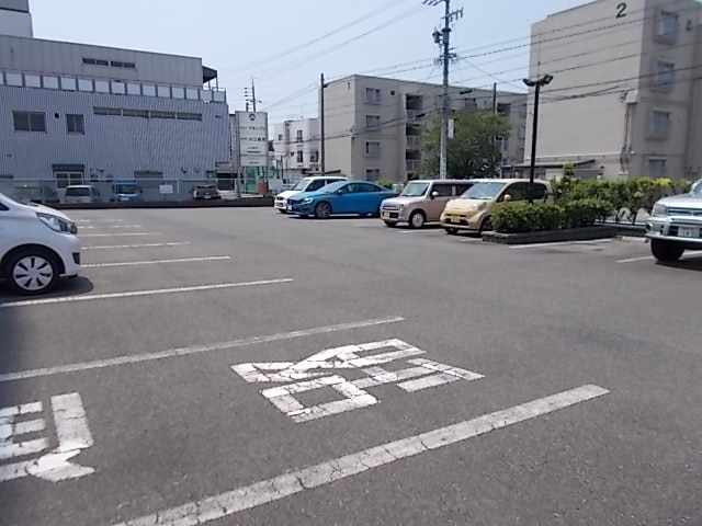 17/24 駐車場