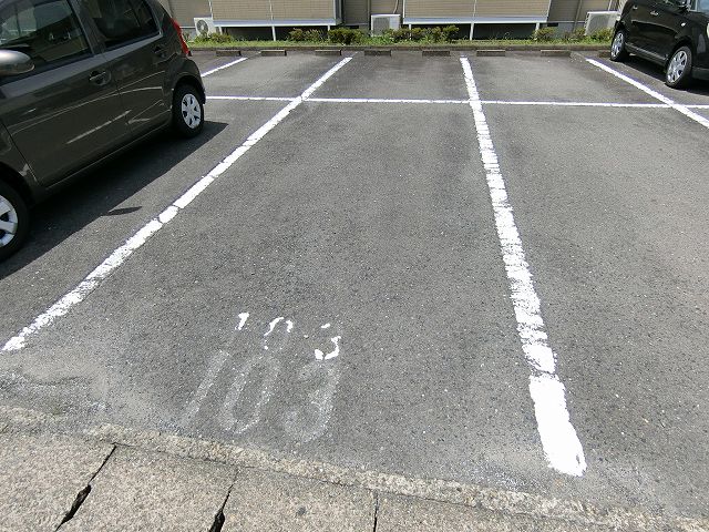 2/8 駐車場