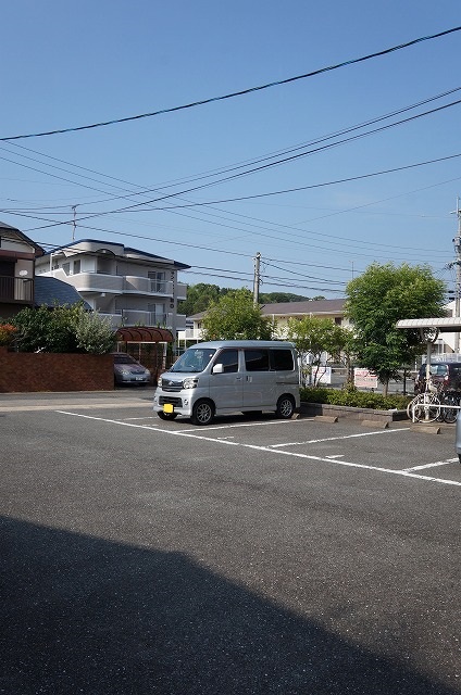 14/20 駐車場