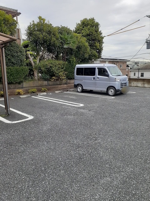 14/20 駐車場