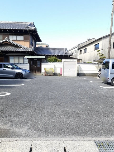 2/8 駐車場