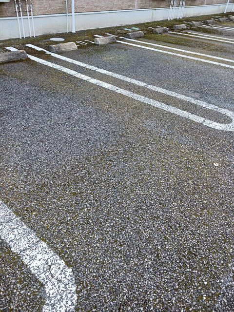 14/20 駐車場