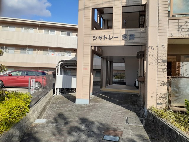 13/20 エントランス