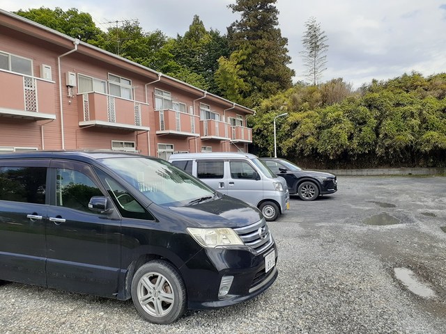 14/20 駐車場