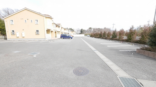 2/8 駐車場