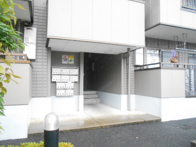 13/20 エントランス