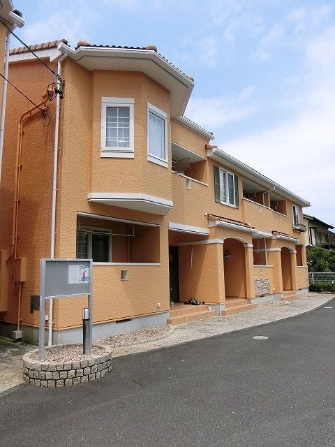 14/20 エントランス