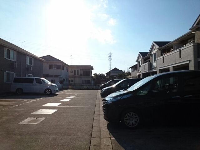 14/20 駐車場