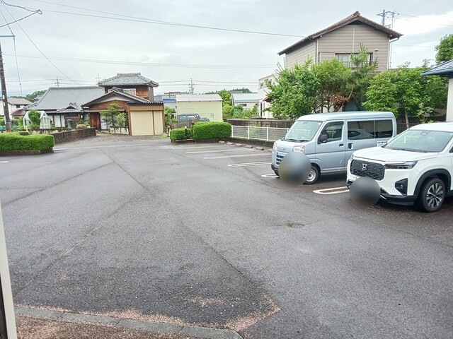 14/20 駐車場