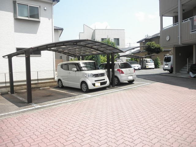 2/8 駐車場