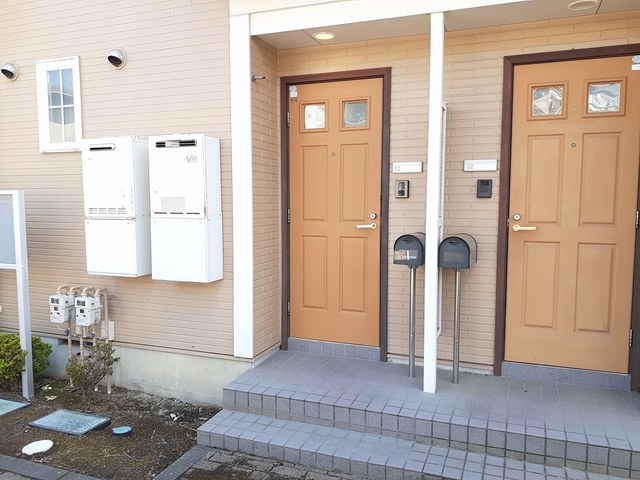 13/20 エントランス