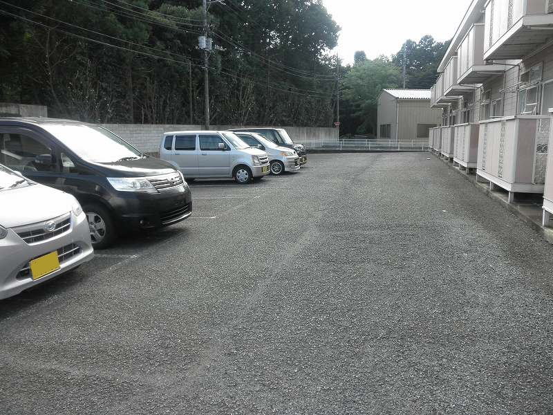 14/20 駐車場