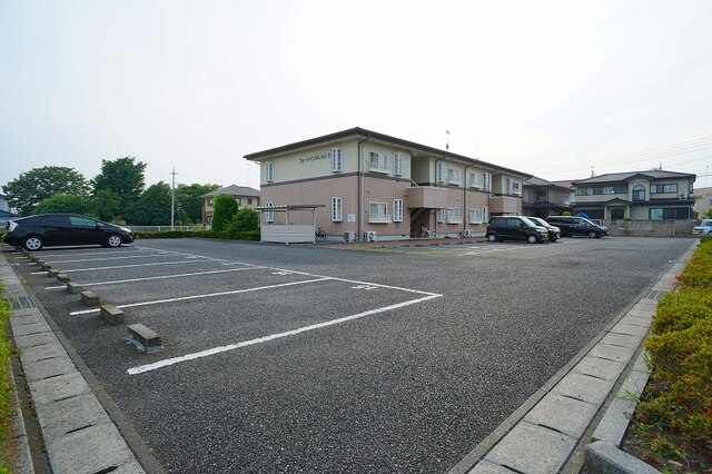14/20 駐車場