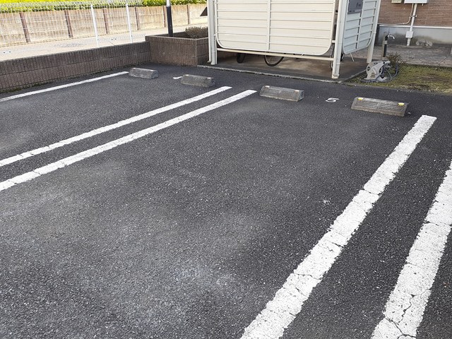 14/22 駐車場