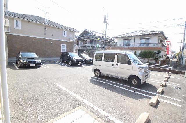 14/20 駐車場