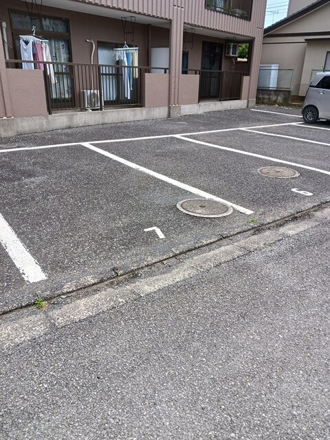 14/20 駐車場