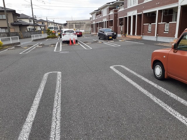 1/7 駐車場