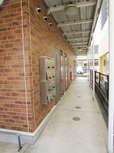 14/20 エントランス