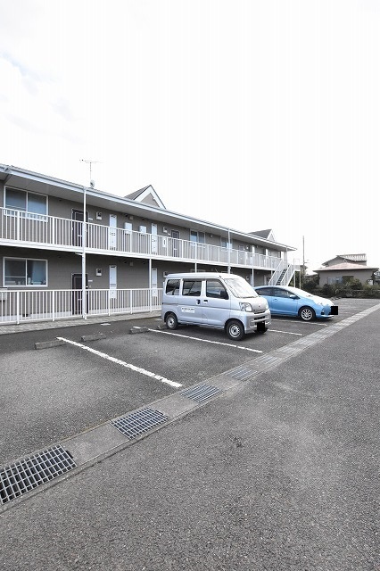 14/20 駐車場