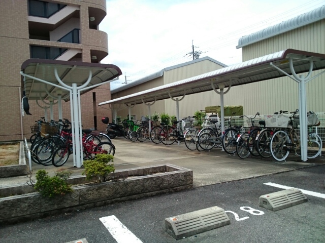 14/20 駐車場