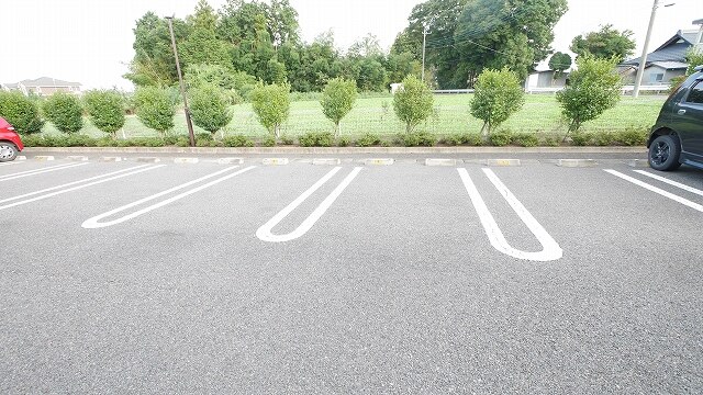 14/20 駐車場
