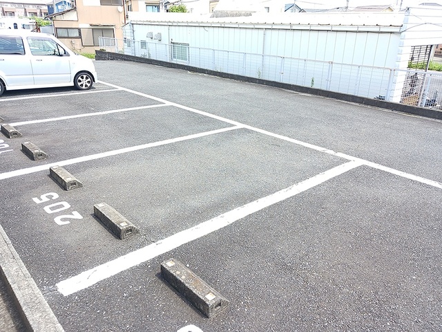 2/8 駐車場