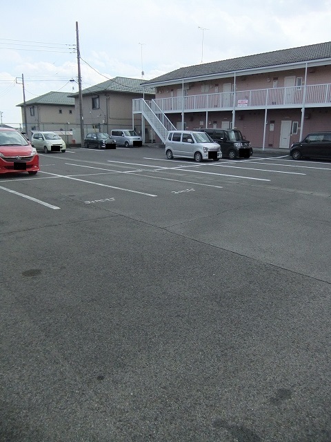 14/20 駐車場
