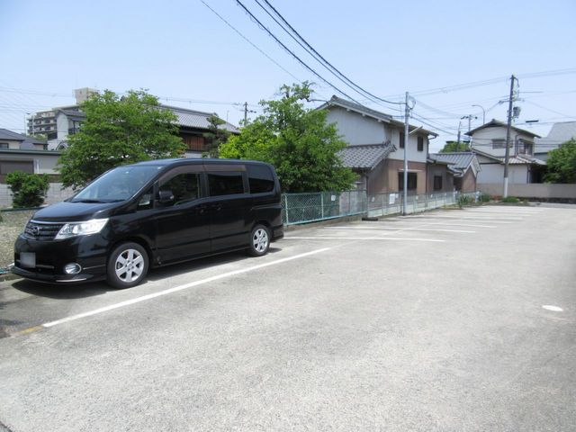 14/20 駐車場