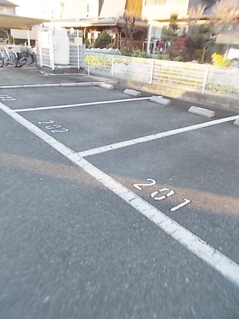 14/20 駐車場