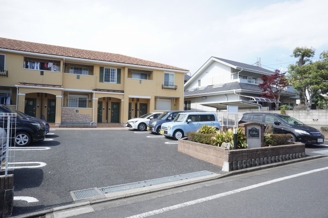 14/20 駐車場